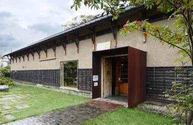 はじまりの美術館｜西入口｜福島県の有名建築　